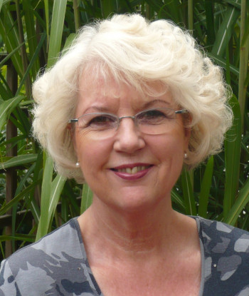  Inge Komossa